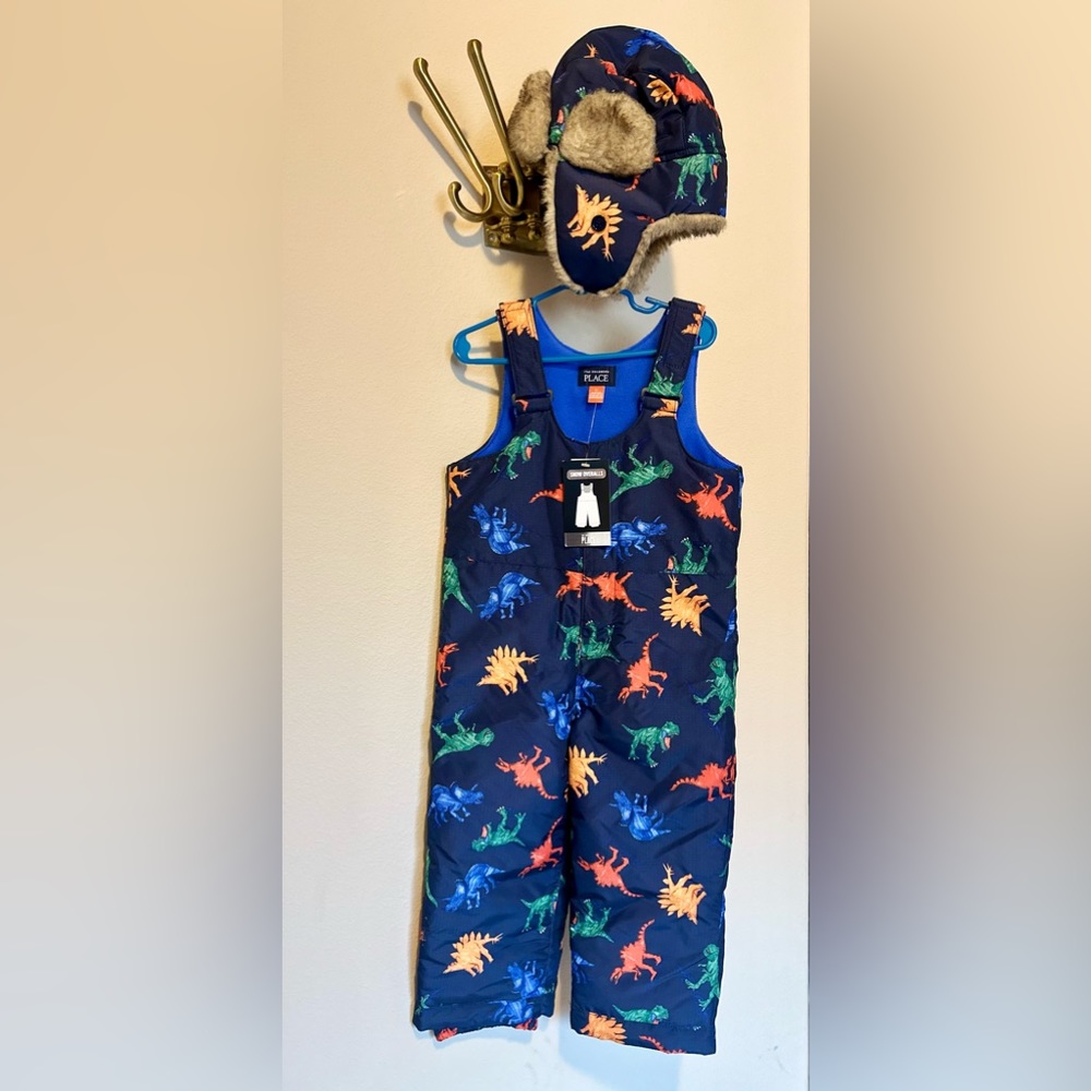 NWT Children’s place Dinosaur Snow Suit with hat 3T